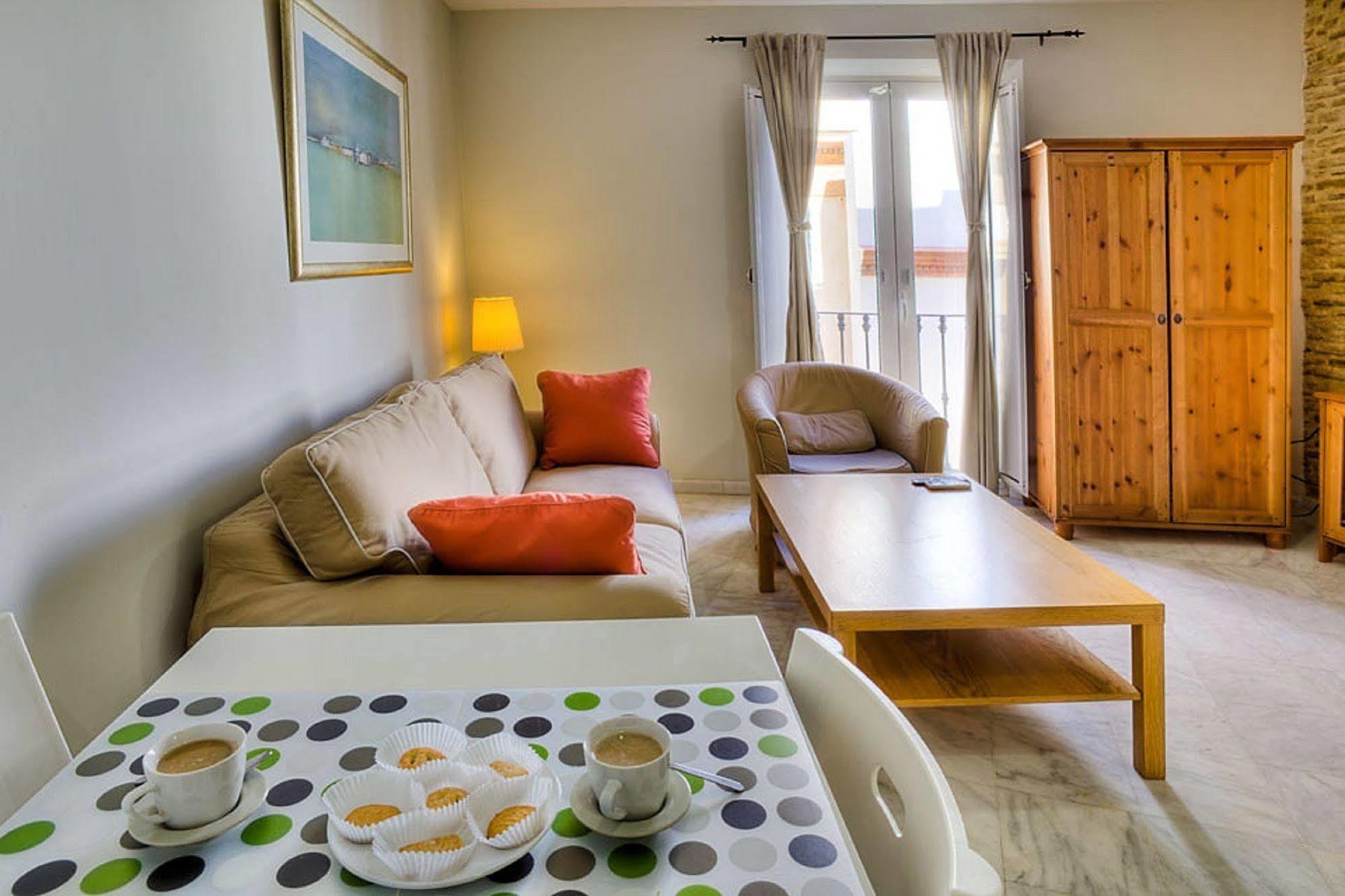 Mariano De Cavia Appartement *